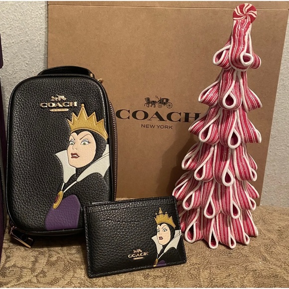 Disney X Coach Eva Phone Crossbody & Card Holder With Evil Queen Motif NWT. - Picture 12 of 12